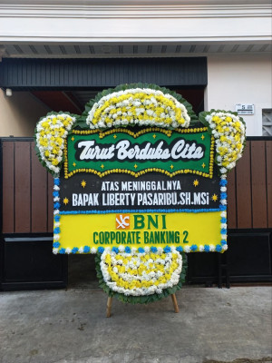 Papan Bunga Duka di Lembah Segar
